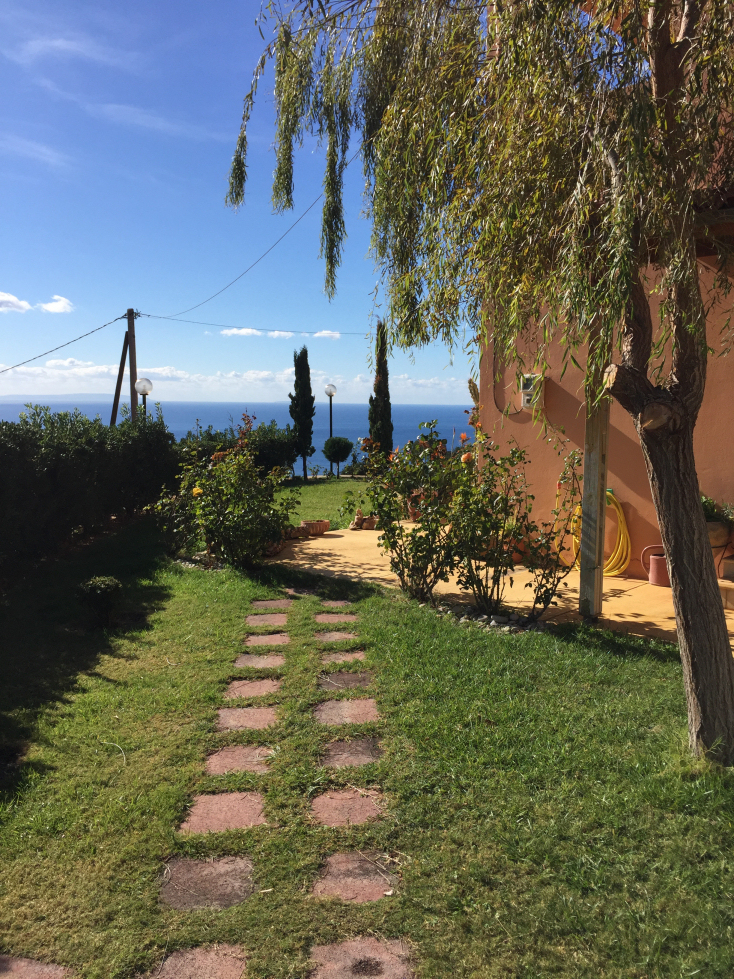 Mirthios Panorama Villa