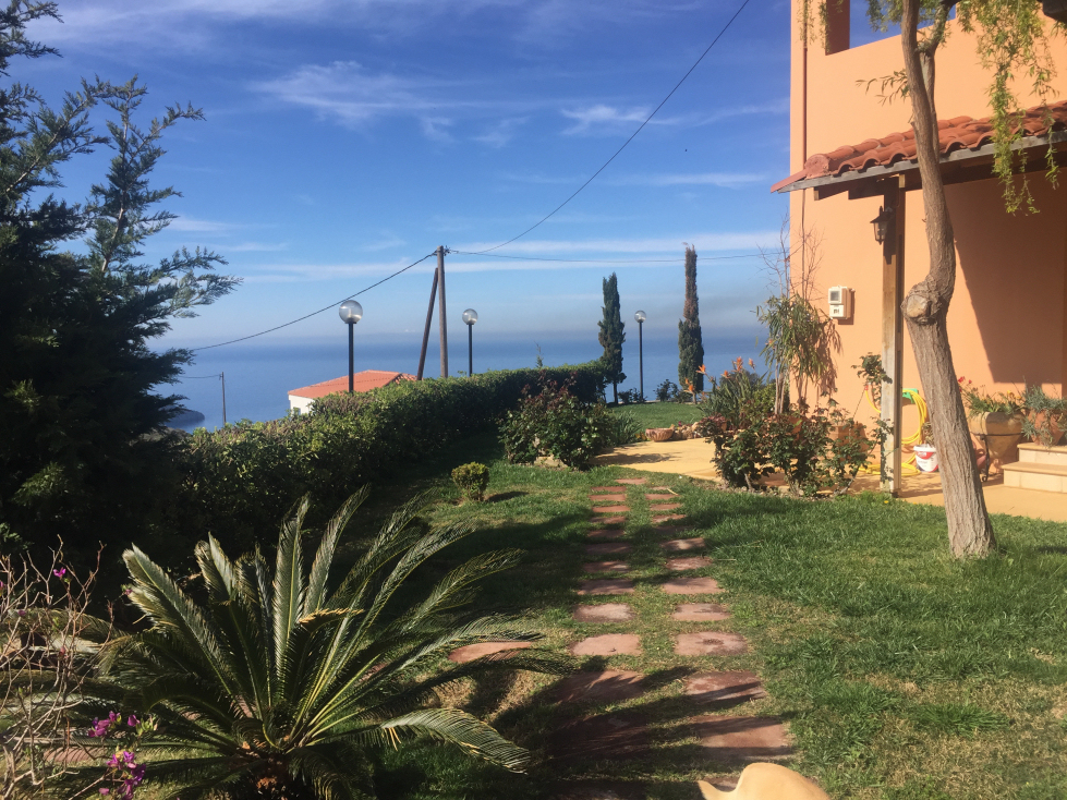 Mirthios Panorama Villa